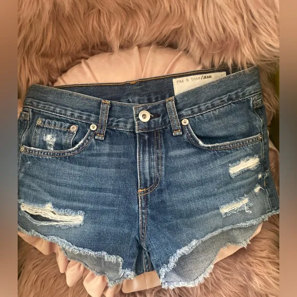 🎀 Rag &amp; Bone Shorts size 25 EUC