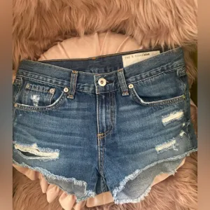 🎀 Rag &amp; Bone Shorts size 25 EUC