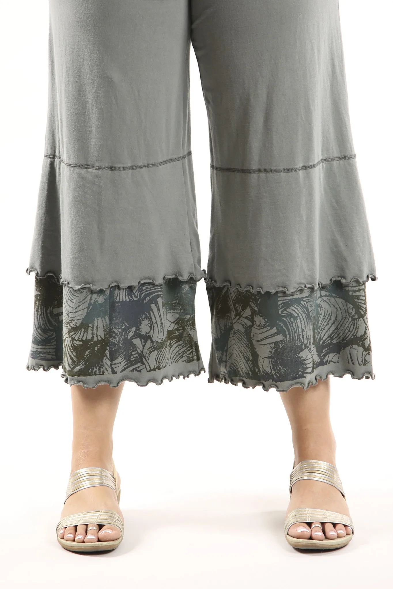 3239-Wide Petaloon Moonwater P