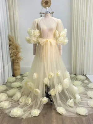 3D Rose Bridal Robe Handmade Flowers Boudoir Robes Bridesmaid Gift Honeymoon Plus Size Photo Shoot Robe Dress Robe Coverup YW243134