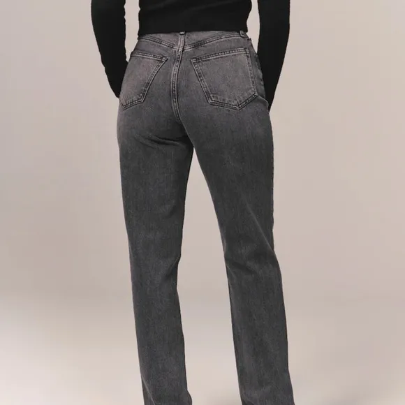 ABERCROMBIE AND FITCH 90s STRAIGHT ULTRA STRAIGHT