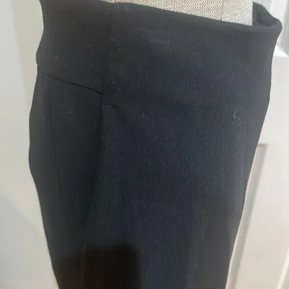 Ann Taylor loft black skort skirt shorts pockets polyester black women’s size 0