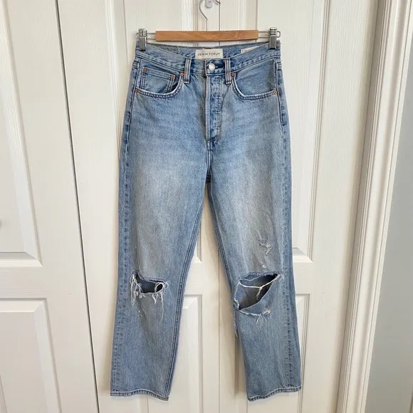 Aritzia Denim Forum Jeans The Joni High Rise Loose 29L Size 25 Light Blue