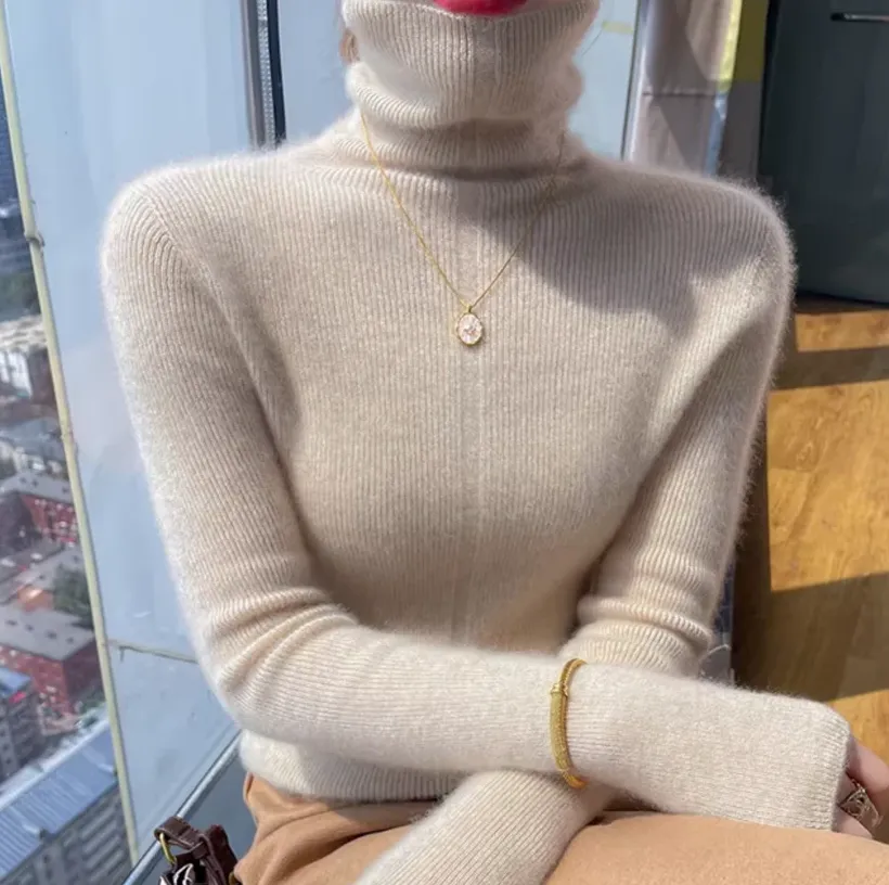 Athena - wool and cashmere turtleneck sweater