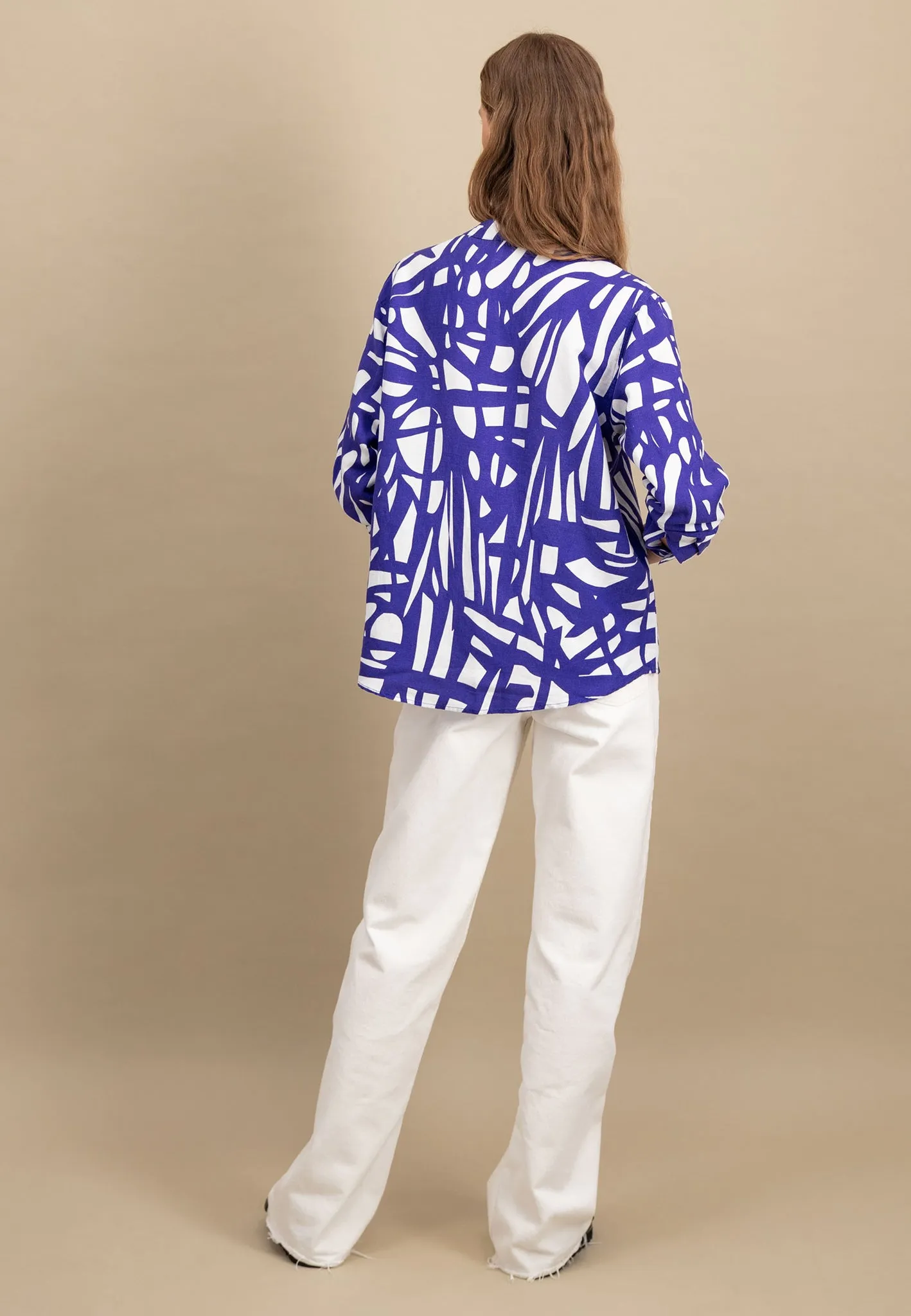 Bluse aus Leinenmix mit Tunika-Kragen