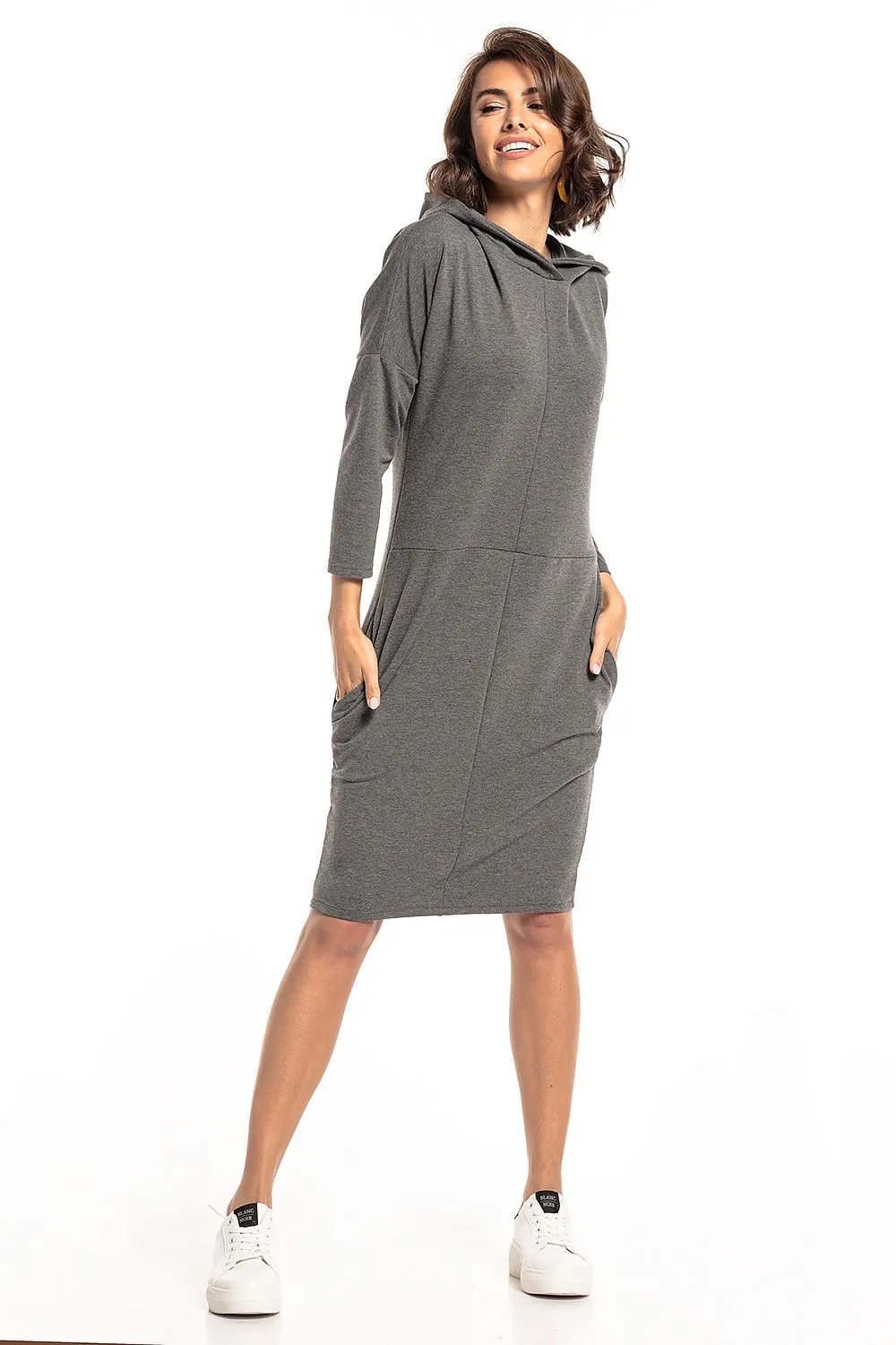 Chic Hooded Knit Dress With Pockets