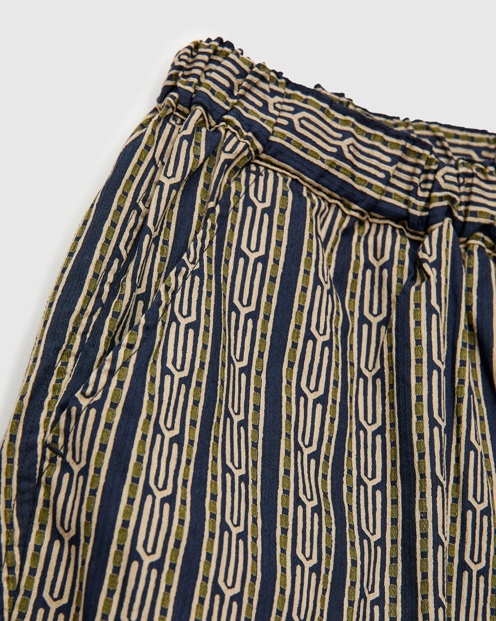 Dobby Easy Shorts in Navy