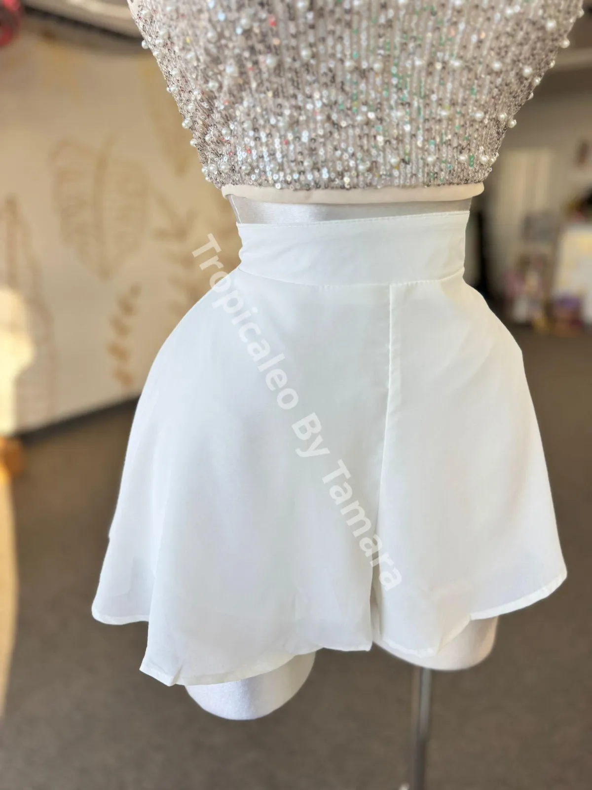 Elegant Shorts