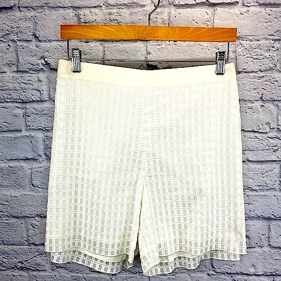 Escada White Teeza Lined Textured Shorts