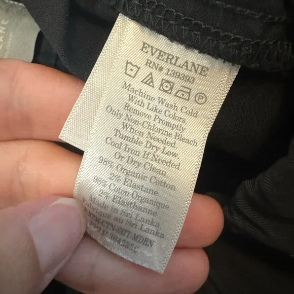 Everlane The Easy Short Organic Cotton Black