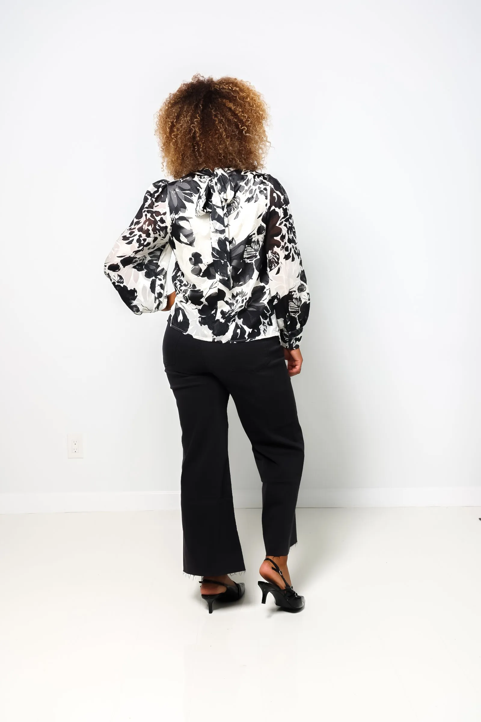 Floral Hilar Blouse