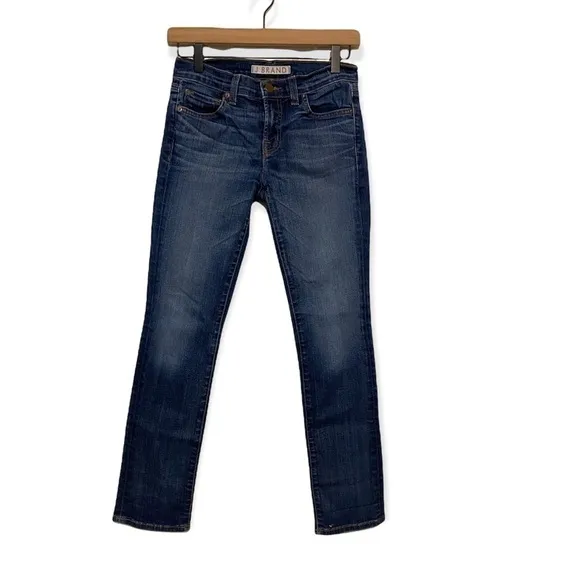 J Brand blue jeans size 25. Revolve. Made in USA. Cotton blend.