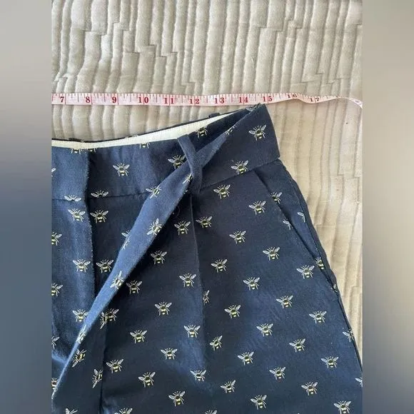 J. Crew High Waisted Navy Shorts With Bee Embroidery &amp; Tie Belt Size 8 EUC