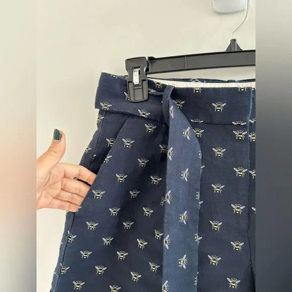 J. Crew High Waisted Navy Shorts With Bee Embroidery &amp; Tie Belt Size 8 EUC