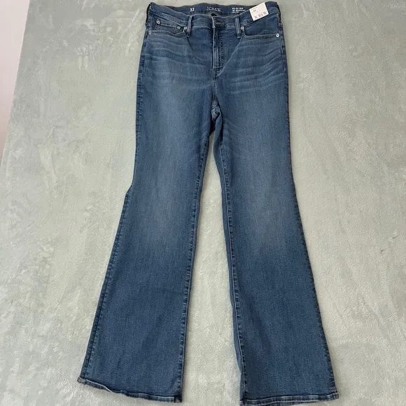 J.Crew NWT High-Rise Bootcut Jeans in 2003 Super-Stretch, Size 32 - Willie Carte