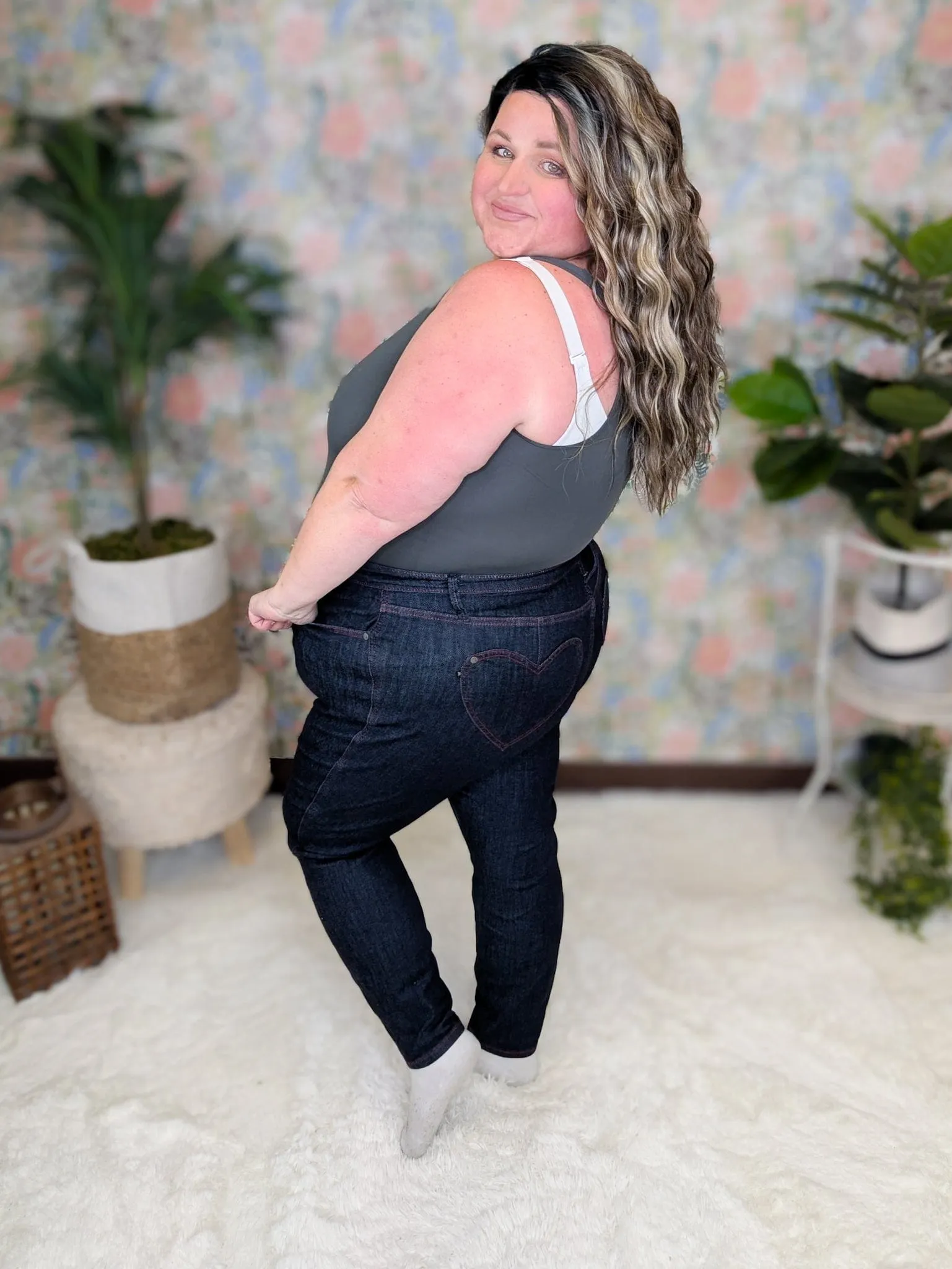 Judy Blue Heart on My Booty Dark Wash Skinny