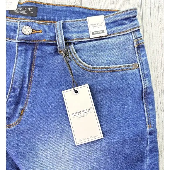 Judy Blue Mid-Rise Fray Hem Distressed Denim Shorts Size XL JB15280MD