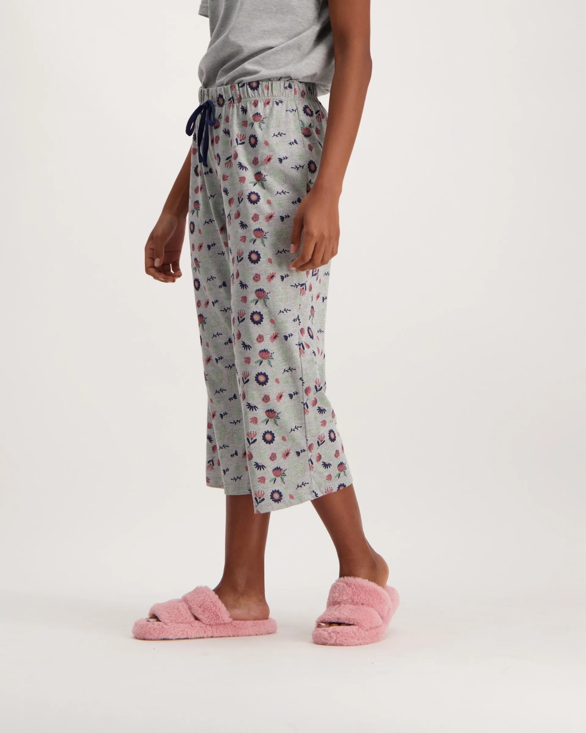 Ladies Flower Capri Sleep Bottoms - Grey