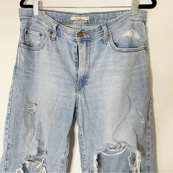 Levis women Baggy Dad Jeans Bin Day 29x30 vtg 90s light wash distressed hole