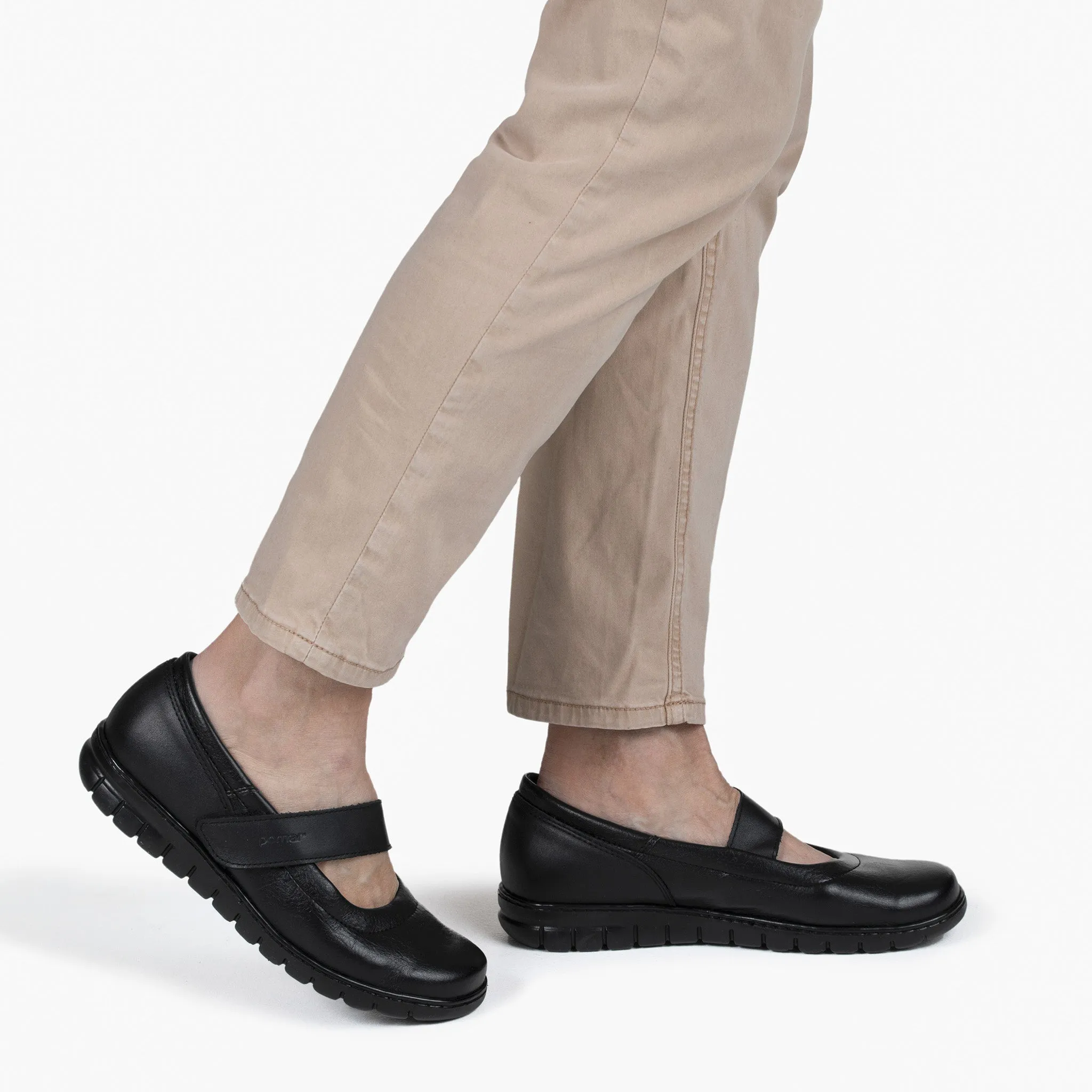 LILJA Women’s Pomar  stretch ballets