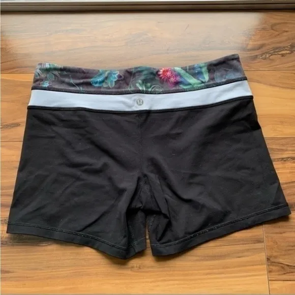 Lululemon reversible shorts 10