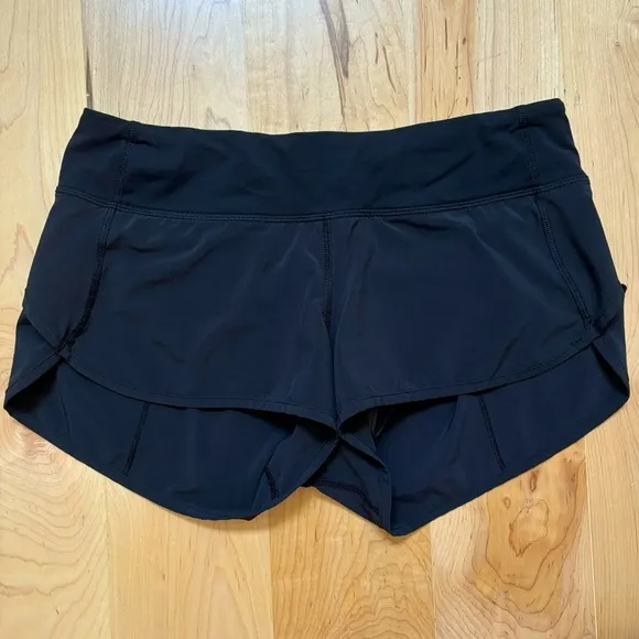 Lululemon Speed Up Short 2.5&quot; in Solid Black