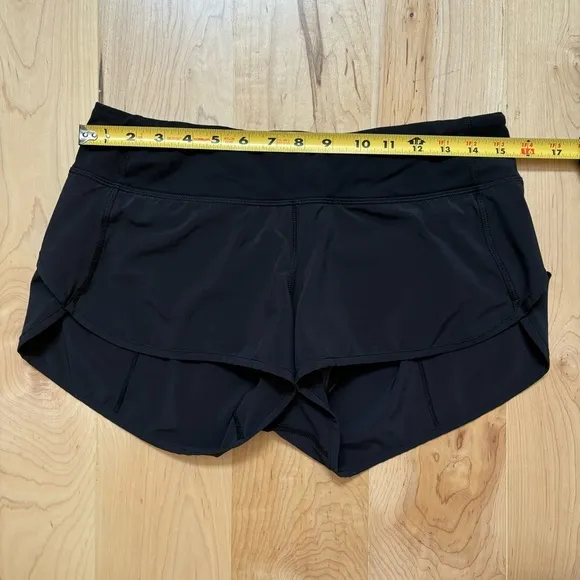 Lululemon Speed Up Short 2.5&quot; in Solid Black