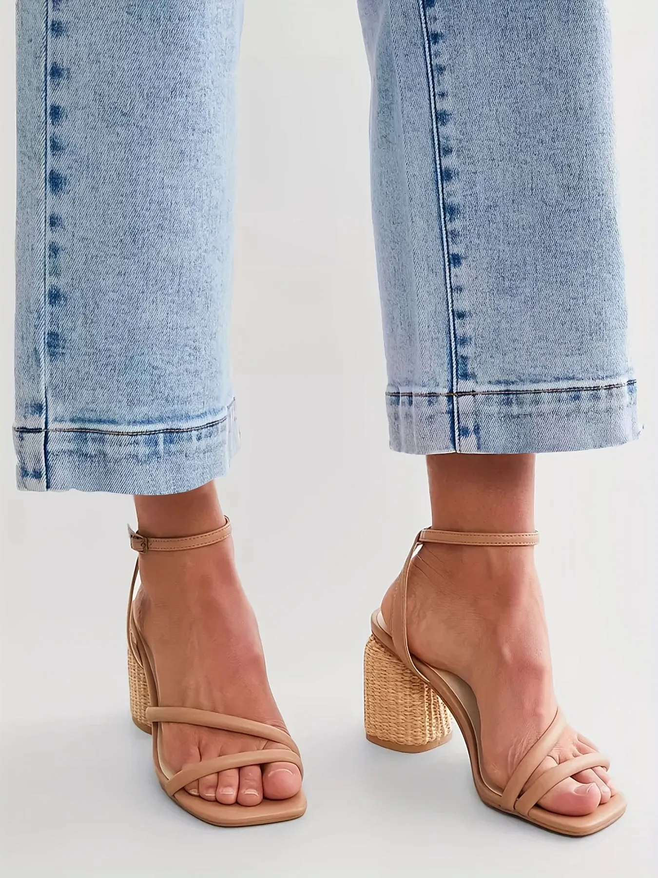 Manon® | Cropped High Waist Jeans