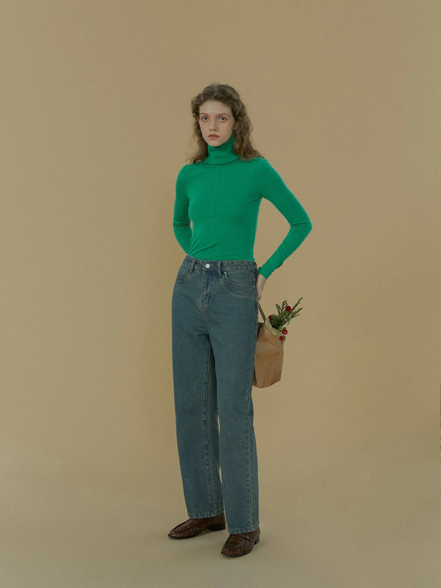 Narrow Straight Jeans
