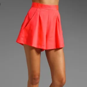 Naven neon shorts