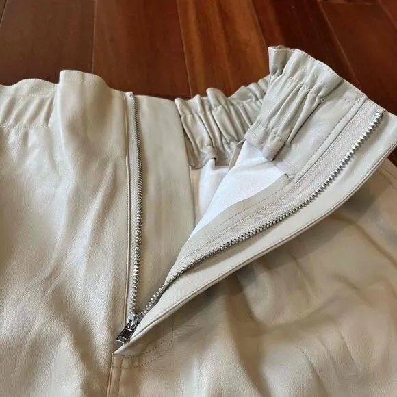 New NWOT Modern Citizen Tan Beige Shorts Faux Vegan Leather Size Extra Large