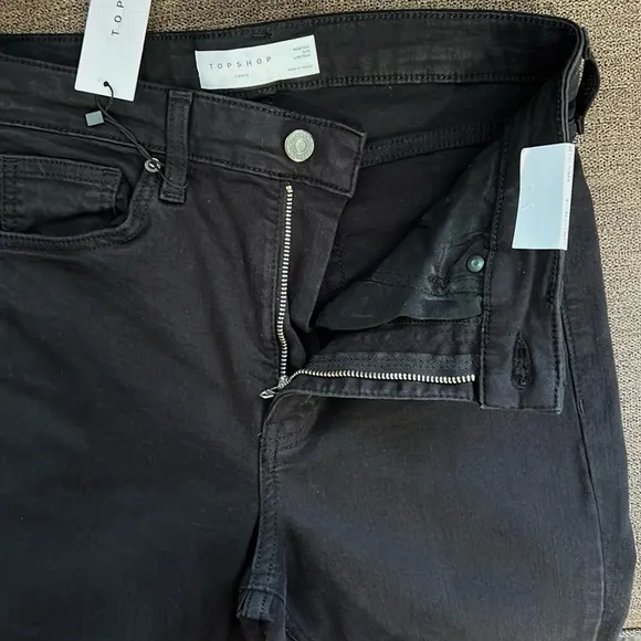 New Topshop Jamie Distressed Jeans In Black Size 28/30 US 6