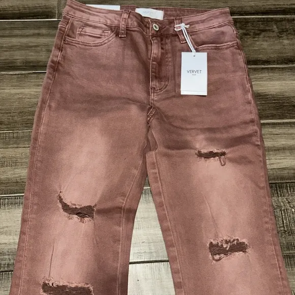 New Vervet High Rise Dark Mauve DistressedBootcut Jeans 29