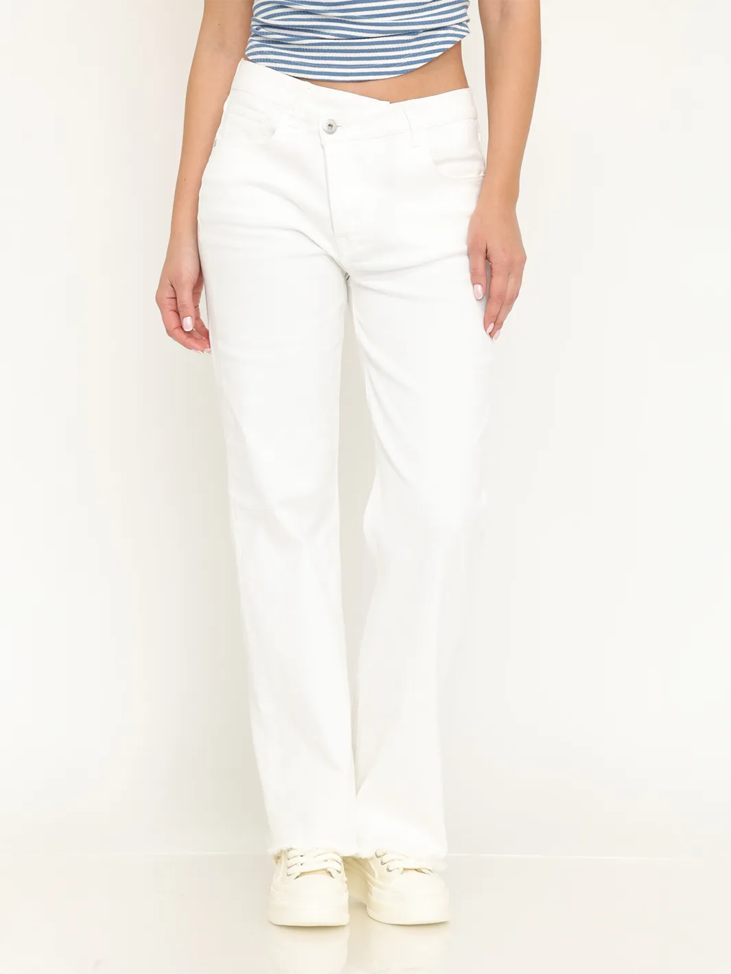 New York White Straight Jean