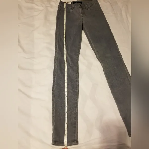 NWT J. Brand Jeans Neutral Size 26