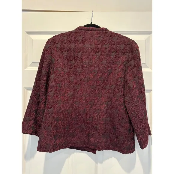 NWT Laura Ashley Textured Button-Down Jacket Cropped Blazer Maroon Size M