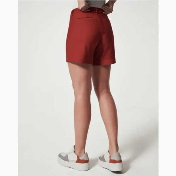 NWT SPANX Sunshine Pull on Shorts 6” Dark Cherry With Pockets 50420R Size M