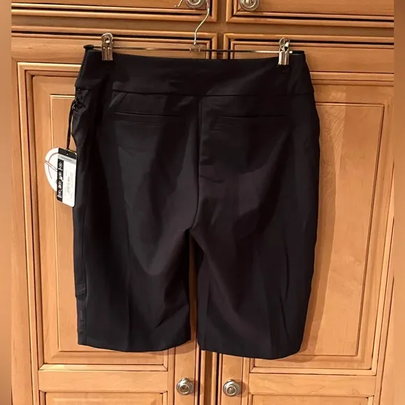 NWT Tail White Label Women’s Essential Golf Shorts 11”