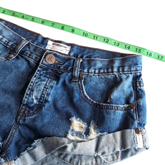 One Teaspoon Bad Seed Bandits Super Short Jean Shorts Women's Size 30