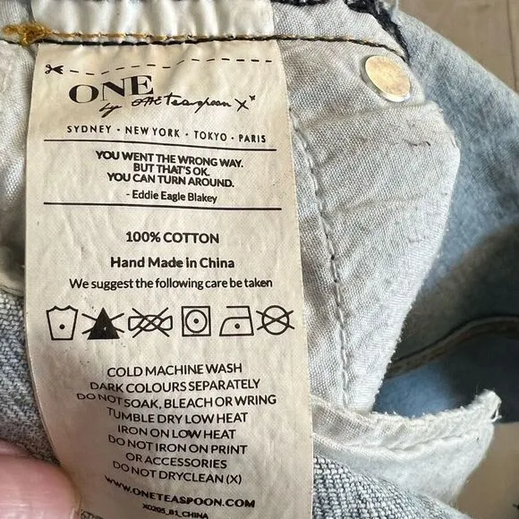 One Teaspoon denim shorts size 28