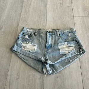 One Teaspoon denim shorts size 28