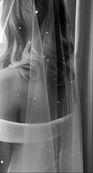 Pearl tulle veil