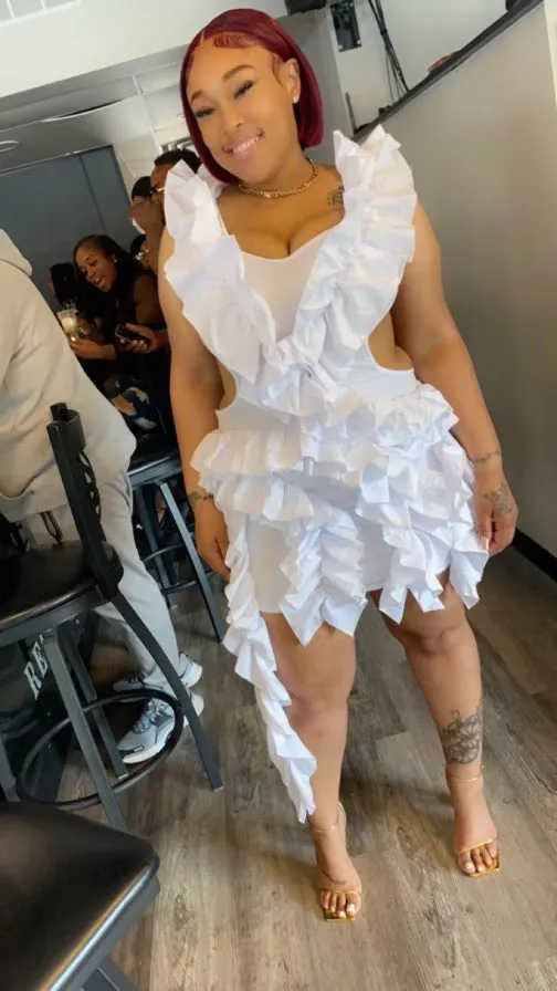 Pop Out Dress