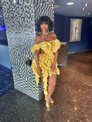 Pop Out Dress