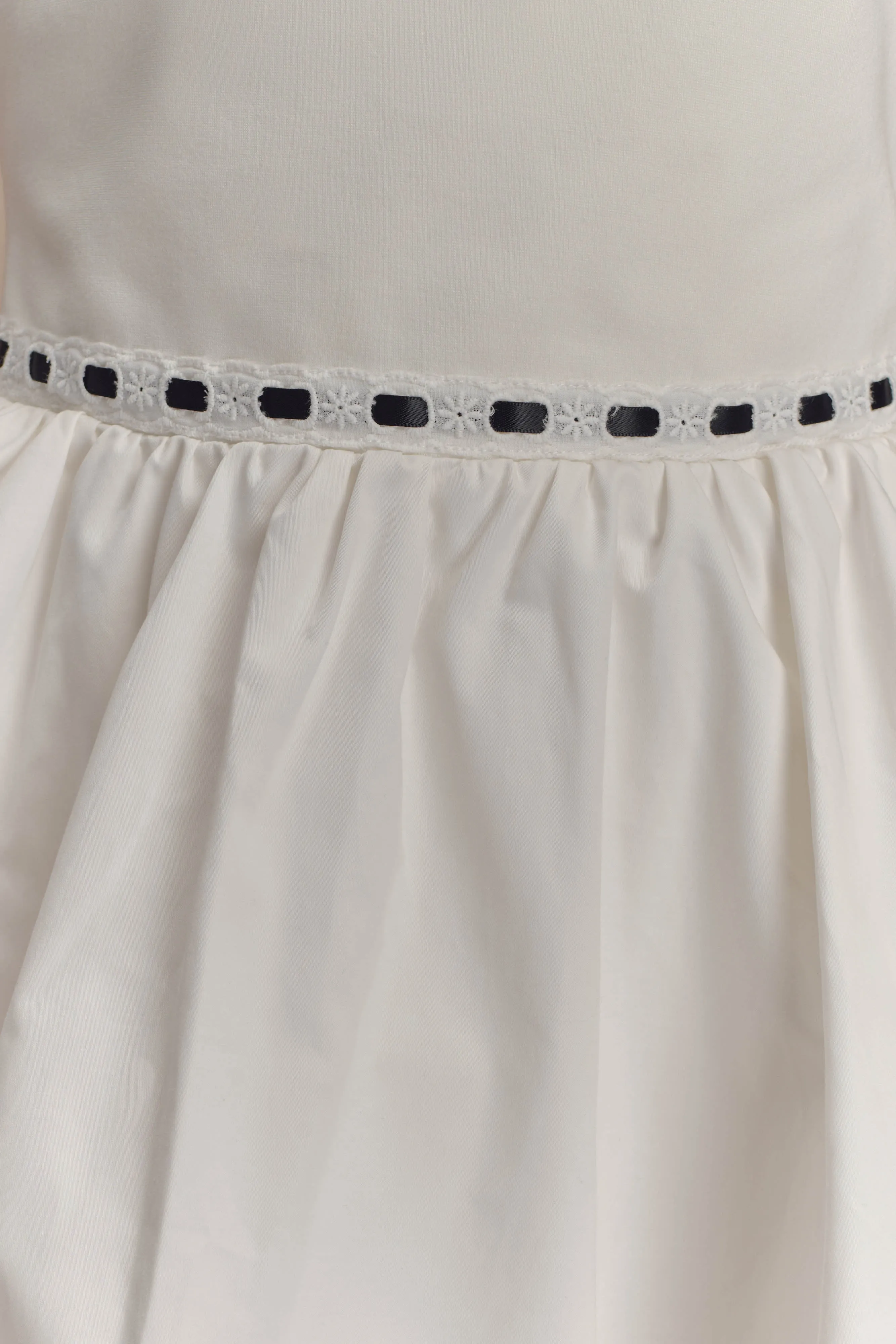 Queenie Halter Bubble Mini Dress - Black/White