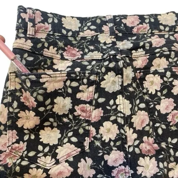 Rebecca Taylor Women Pants Size 27 La Vie Ariane Rose Ines Black Floral Jeans