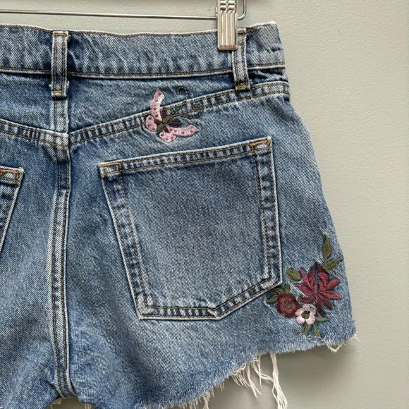 Reformation Jeans Charlie High Rise Jean Short in Fauna Embroidery 26