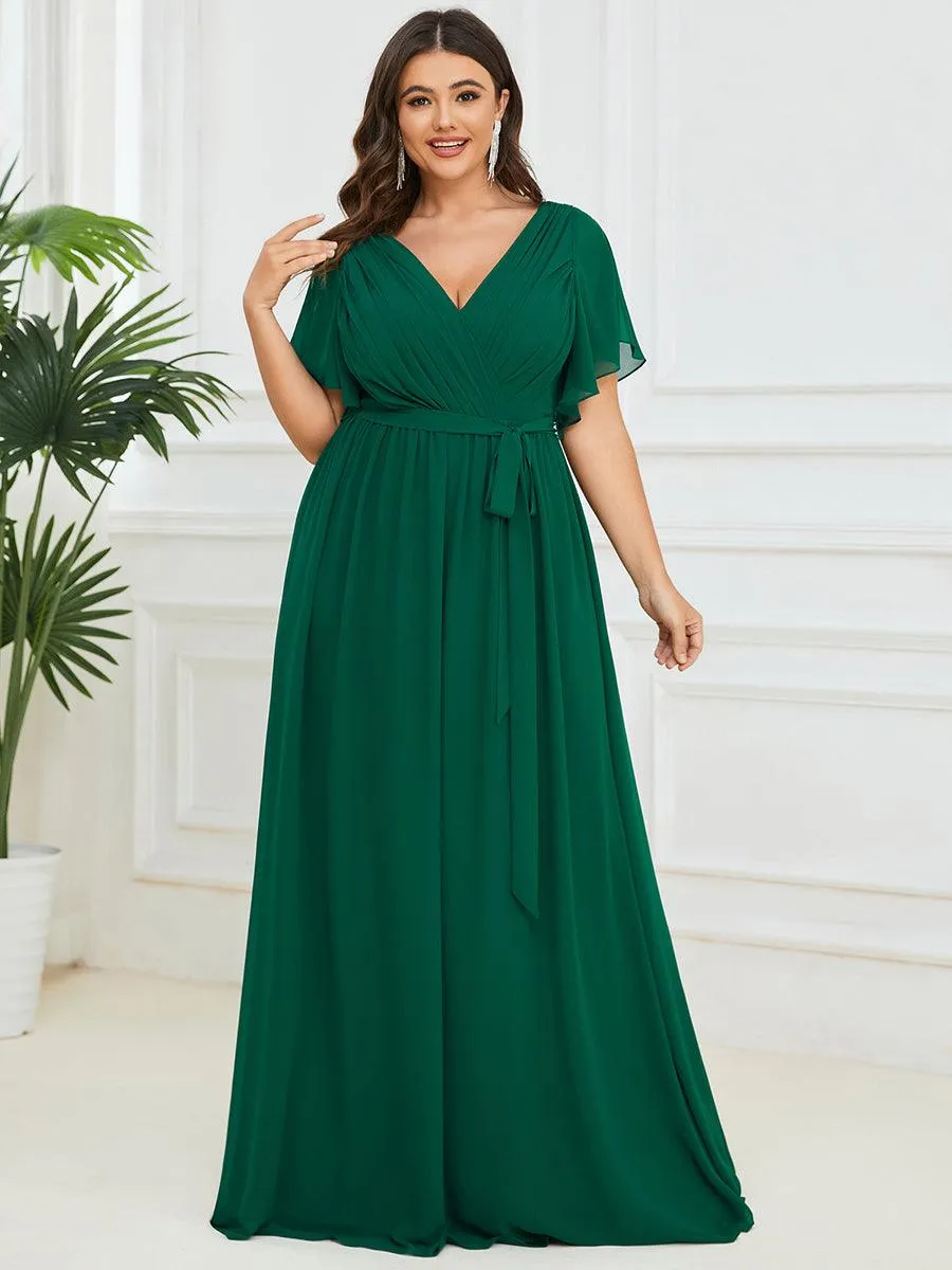 Robe de demoiselle d'honneur en mousseline de soie longue de grande taille à encolure en V Maxi