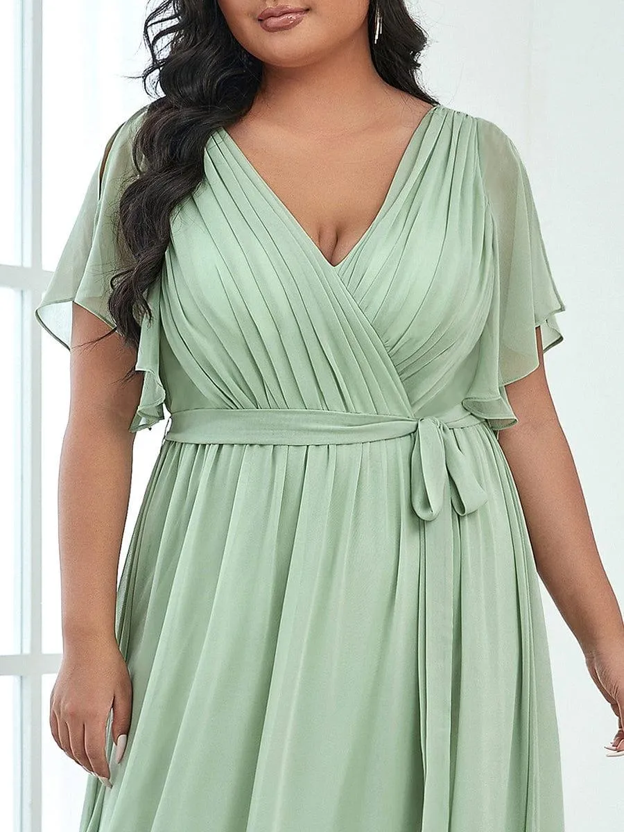 Robe de demoiselle d'honneur en mousseline de soie longue de grande taille à encolure en V Maxi