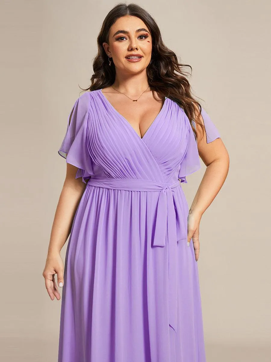 Robe de demoiselle d'honneur en mousseline de soie longue de grande taille à encolure en V Maxi